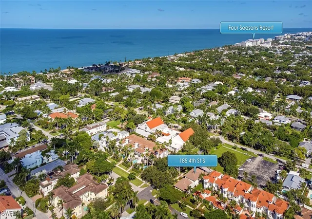 2nd image of 185 4th St S, Naples, FL 34102 | MLS# 225070766