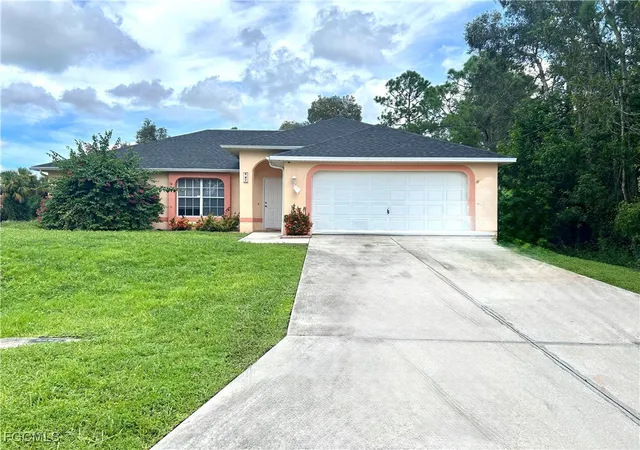 Photo 1 of Single family home for sale at 947 Hunter St E, Lehigh Acres, FL 33974 | MLS# 2025013415 | Listing updated on 2026-08-31