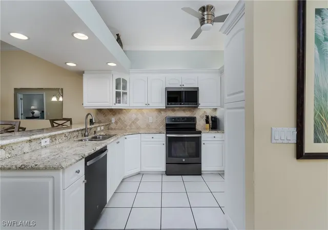 Photo 4 of Condominium at 6700 Beach Resort Dr #11, Naples, FL 34114 | MLS# 225072971 | | Sold on 2025-11-18