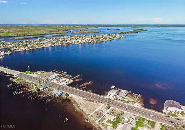 3rd image of 4225-4227 Pine Island Rd Nw, Matlacha, FL 33993 | MLS# 2025013557