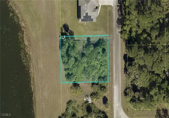 1st image of 850 Haskell St E, Lehigh Acres, FL 33974 | MLS# 2025013636