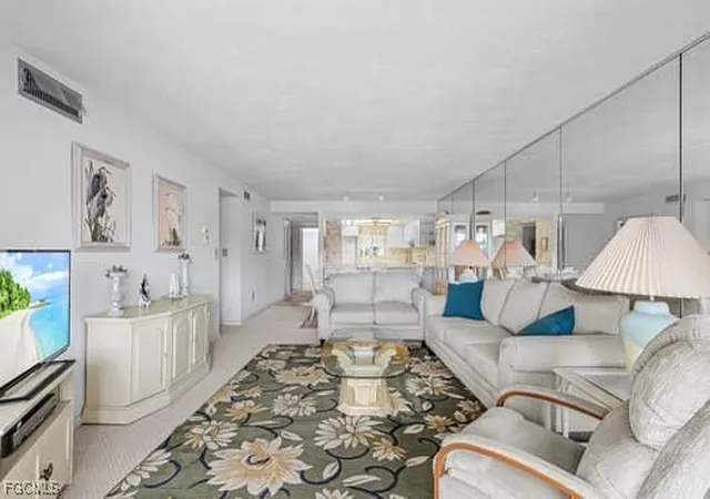 4th image of 4417 Spanker Ct #3C, Fort Myers, FL 33919 | MLS# 2025013679