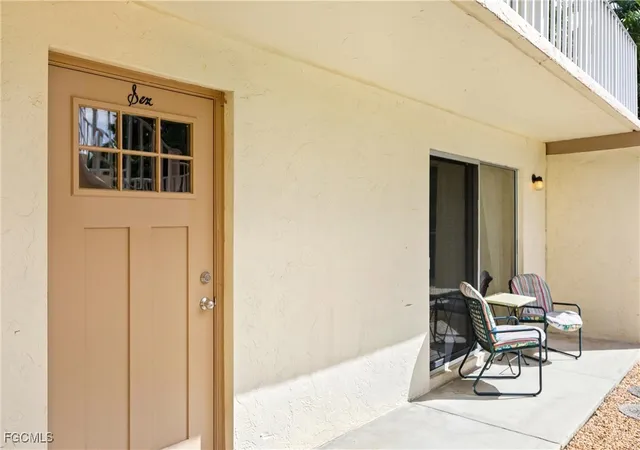 Listing Photo 4 - Condo for sale in building located at 4931 Vincennes Ct, Cape Coral, FL 33904 - Unit #6
