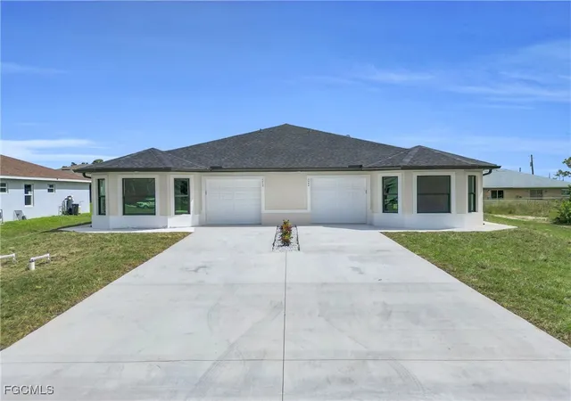 1st image of 2510 Park Rd, Lehigh Acres, FL 33971 | MLS# 2025013717