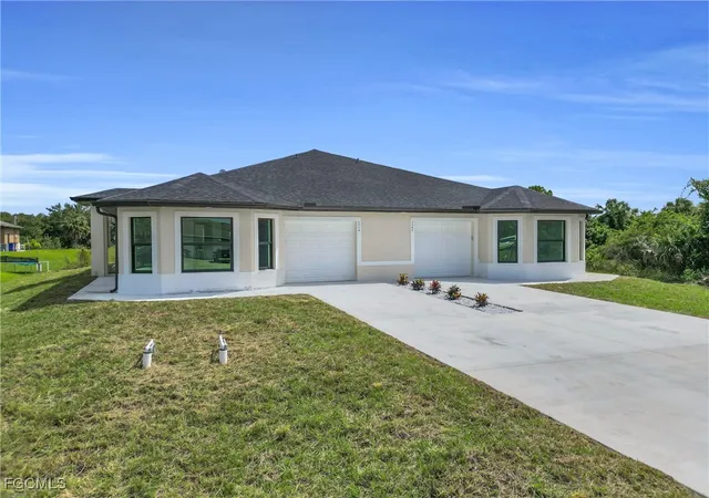 2nd image of 2510 Park Rd, Lehigh Acres, FL 33971 | MLS# 2025013717