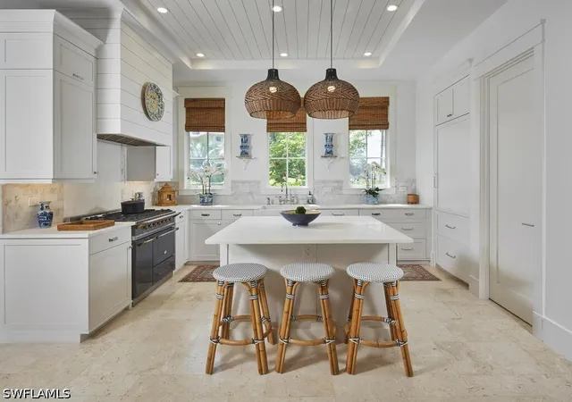 4th image of 909 10Th Ave S, Naples, FL 34102 | MLS# 225072058