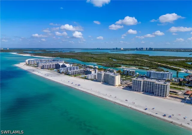 Homes for sale in Bonita Springs, FL | 25900 Hickory Boulevard, Bonita Springs, FL 34134 | Houzeo