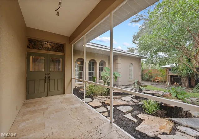5th image of 1981 Carbonata Dr, Alva, FL 33920 | MLS# 2025013967