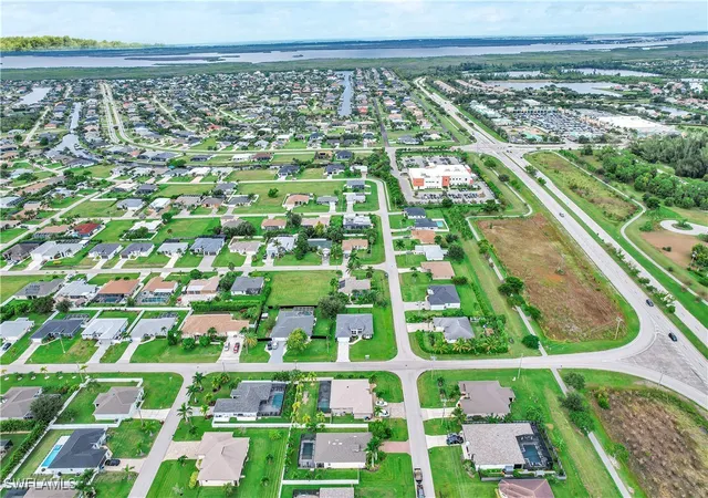 50th image of 2218 Sw 25th St, Cape Coral, FL 33914 | MLS# 225073698