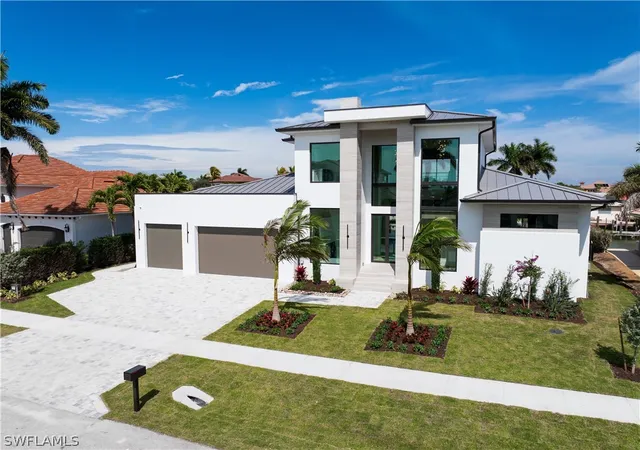 Photo 2 of Single family home for sale at 159 Dan River Ct, Marco Island, FL 34145 | MLS# 225072409 | Listing updated on 2026-04-21