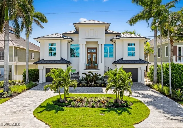 Homes for sale in Bonita Springs, FL | 250 6th St, Bonita Springs, FL 34134 | MLS# 225072702
