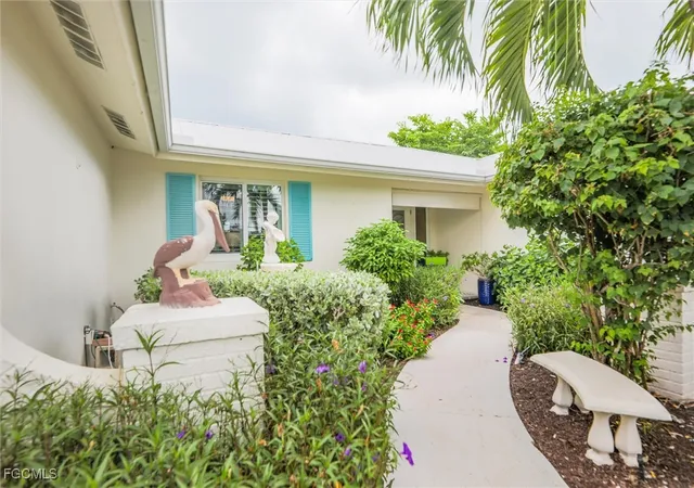 2nd image of 930 Lindgren Blvd, Sanibel, FL 33957 | MLS# 2025014174