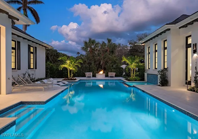 Photo 3 of Sale Pending at 1795 Gordon Dr, Naples, FL 34102 | MLS# 225074343 | Listing updated on 2026-06-22