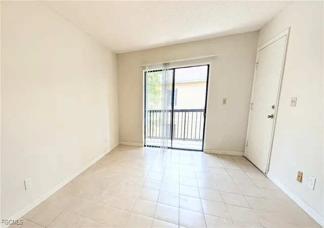 3rd image of 5305 Summerlin Rd #514, Fort Myers, FL 33919 | MLS# 2025014402