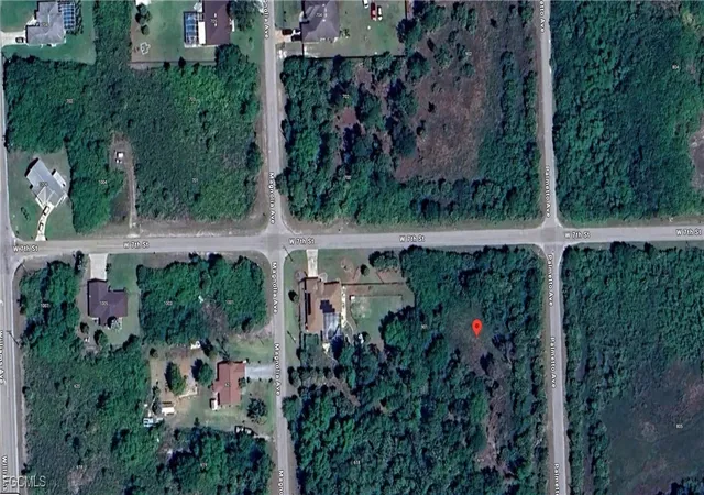 2nd image of 903 W 7th St, Lehigh Acres, FL 33972 | MLS# 2025014461