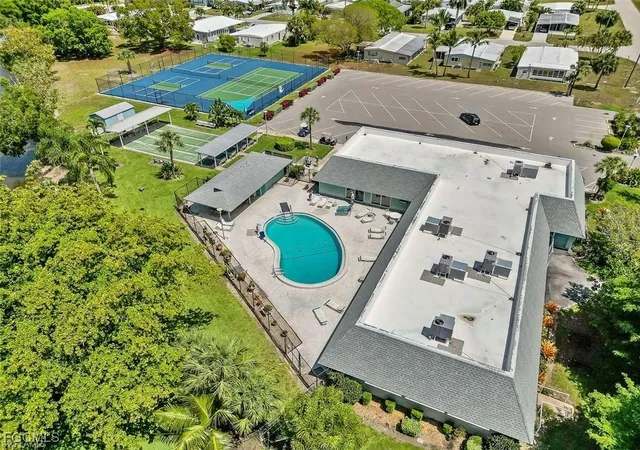 Photo 4 of Land for sale at 171 Pine Key Ln, Naples, FL 34114 | MLS# 2025014495 | Listing updated on 2026-07-28