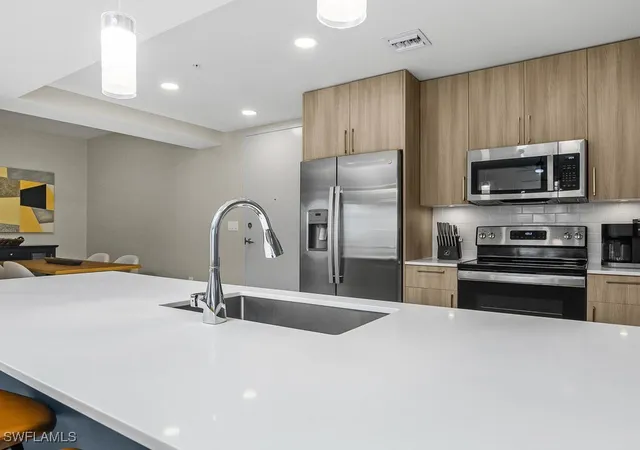 Listing Photo 5 - Condo for sale in building located at 26600 Rosewood Pointe Dr, Bonita Springs, FL 34135 - Unit #B309