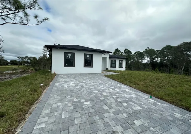 Homes for sale in Lehigh Acres, FL | 3410 43rd, Lehigh Acres, FL 33976 | MLS# 225074686