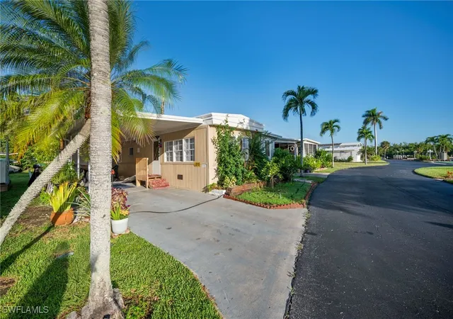 Photo 3 of Manufactured home for sale at 777 Walkerbilt Rd #34, Naples, FL 34110 | MLS# 225074263 | Listing updated on 2026-07-25