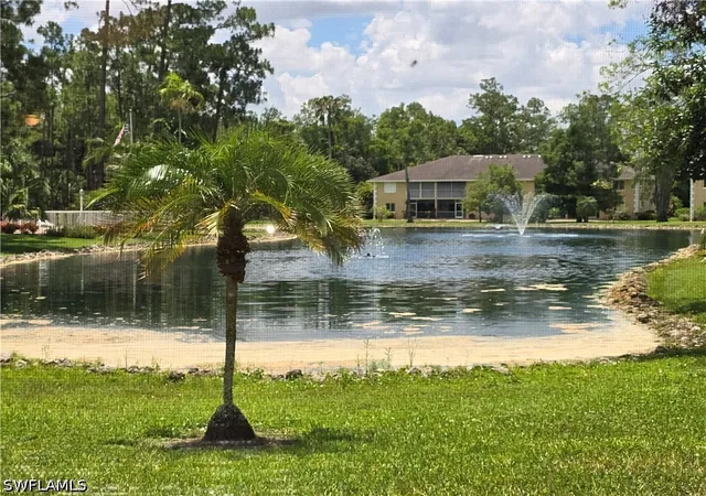 Homes for sale in Naples, FL | 5622 Woodmere Lake Circle, Naples, FL 34112 | Houzeo