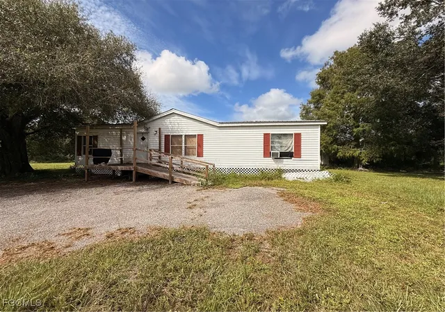 1st image of 1405 Shanon Ln, Clewiston, FL 33440 | MLS# 2025014862
