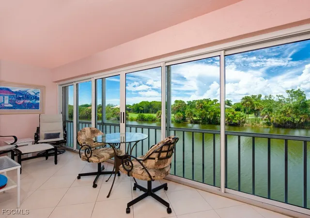 4th image of 1610 Middle Gulf Dr #E-4, Sanibel, FL 33957 | MLS# 2025015116
