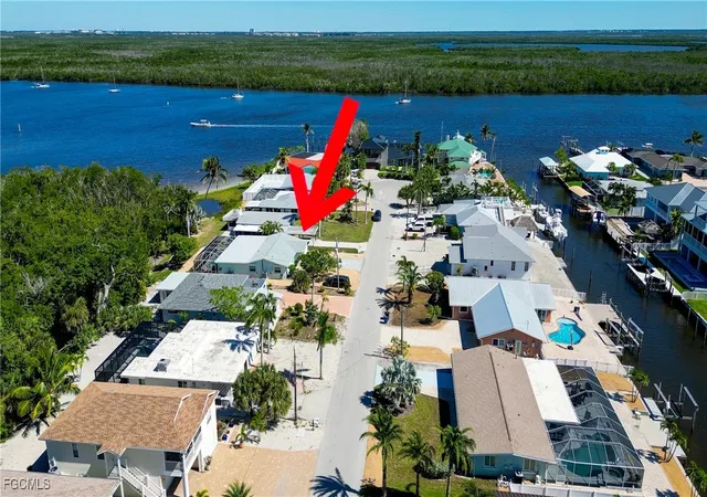 4th image of 445 Donora Blvd, Fort Myers Beach, FL 33931 | MLS# 2025015200