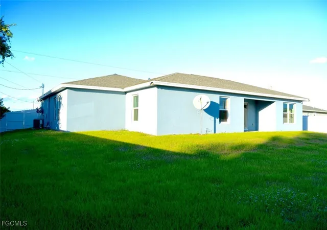 30th image of 9006 Bamboo Cir, Labelle, FL 33935 | MLS# 2025015373