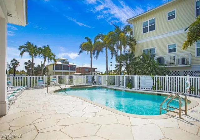 38th image of 322 Angler Dr Dr #502, Goodland, FL 34140 | MLS# 225074440