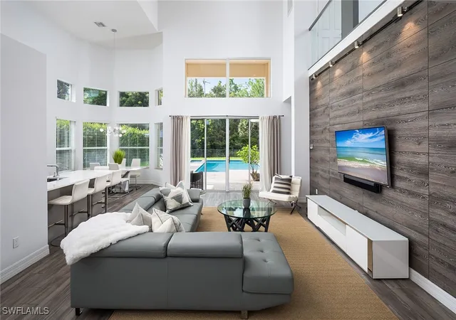 Photo 1 of Sale Pending at 6816 Del Mar Ter, Naples, FL 34105 | MLS# 225073819 | Listing updated on 2025-10-22