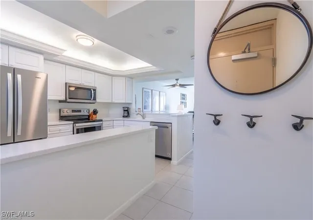 2nd image of 440 Seaview Ct #805, Marco Island, FL 34145 | MLS# 225075692