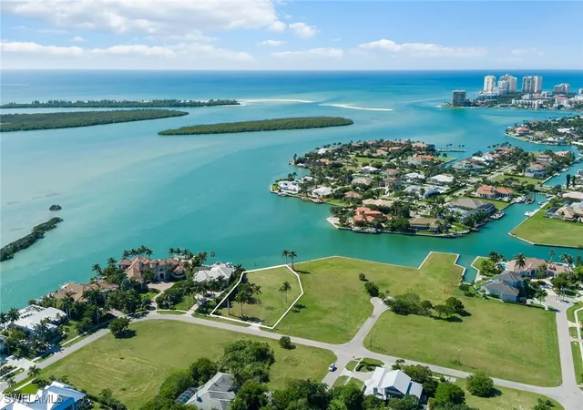 2nd image of 1028 W Inlet Dr, Marco Island, FL 34145 | MLS# 225070129