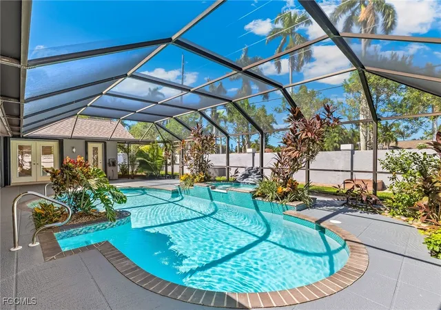 3rd image of 8873 Banyan Cove Cir, Fort Myers, FL 33919 | MLS# 2025015873