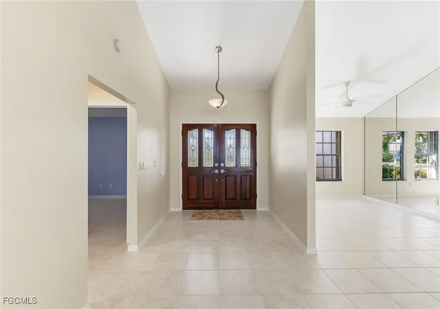 4th image of 8873 Banyan Cove Cir, Fort Myers, FL 33919 | MLS# 2025015873
