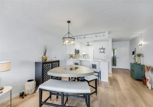 4th image of 60 Pelican St W #407, Naples, FL 34113 | MLS# 225075464