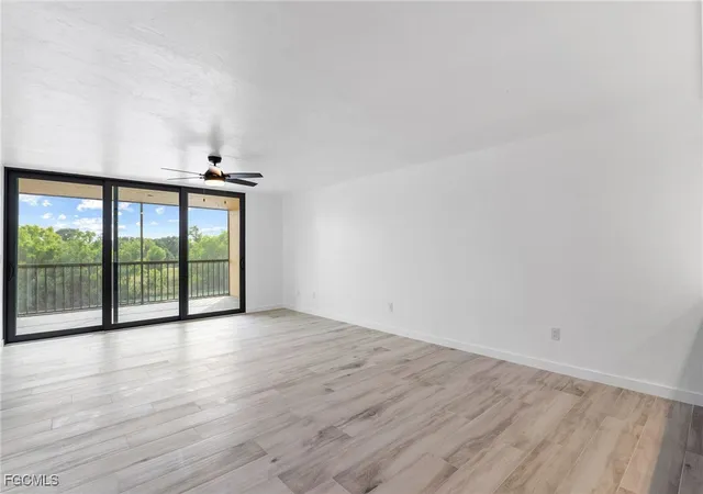5th image of 2067 W Lakeview Blvd #8, North Fort Myers, FL 33903 | MLS# 2025016062