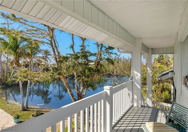 Photo 3 of Single family home for sale at 2999 Twin Ponds Dr, Sanibel, FL 33957 | MLS# 2025016110 | Listing updated on 2026-06-14