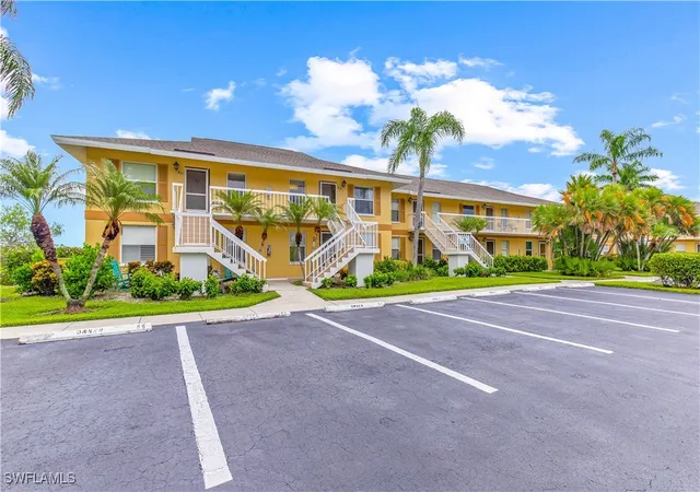 Photo 3 of Condo for sale at 1295 Mainsail Dr #912, Naples, FL 34114 | MLS# 225076315 | Listing updated on 2026-04-24