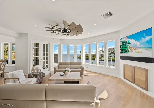 4th image of 1490 Angel Dr, Sanibel, FL 33957 | MLS# 2025016519