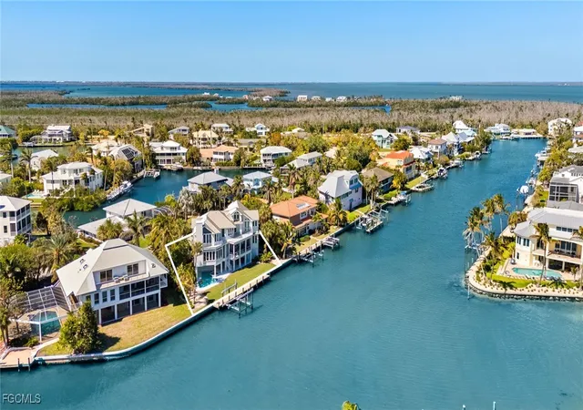 50th image of 1490 Angel Dr, Sanibel, FL 33957 | MLS# 2025016519
