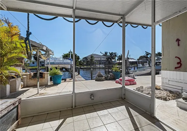 Photo 4 of Manufactured home for sale at 2592 York Rd, Saint James City, FL 33956 | MLS# 2025016539 | Listing updated on 2026-06-28