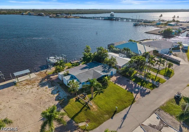 1st image of 2504 Bayshore Dr, Matlacha, FL 33993 | MLS# 2025016543