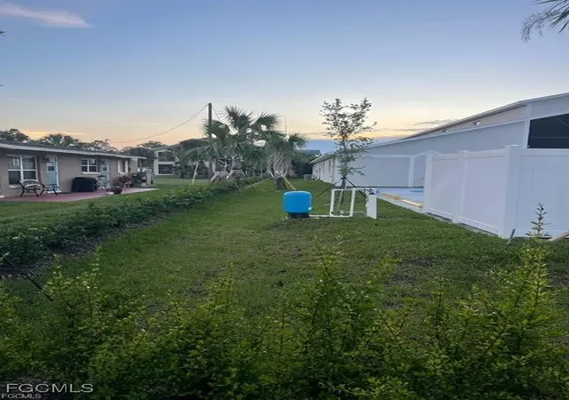Listing Photo 5 - Condo for sale in building located at 621 Joel Blvd, Lehigh Acres, FL 33936