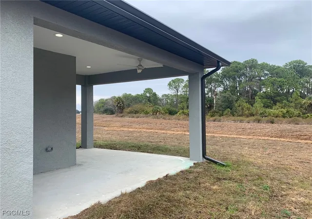 3rd image of 8031 Melody Cir, Labelle, FL 33935 | MLS# 2025016665