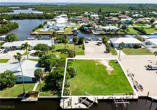 3rd image of 16269 Buccaneer St, Bokeelia, FL 33922 | MLS# 2025016910