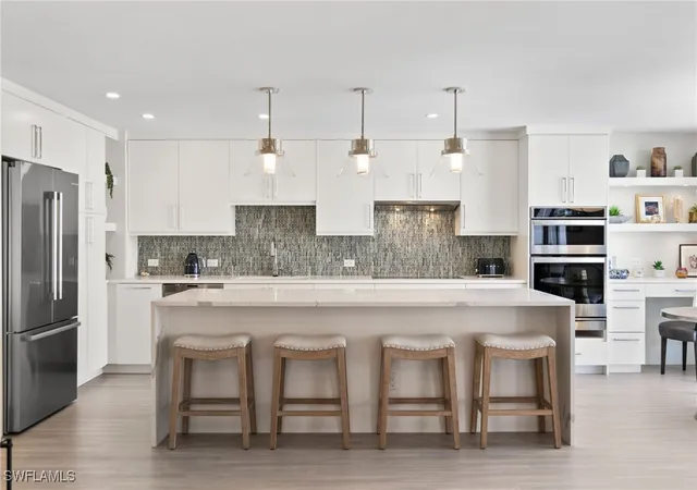 4th image of 4401 Gulf Shore Blvd N #1606, Naples, FL 34103 | MLS# 225076814