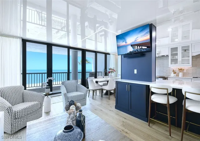 3rd image of 2389 Gulf Shore Blvd N, Naples, FL 34103