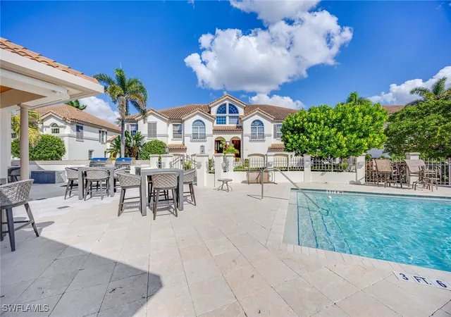 2nd image of 265 Colonade Cir #2703, Naples, FL 34103 | MLS# 225076920