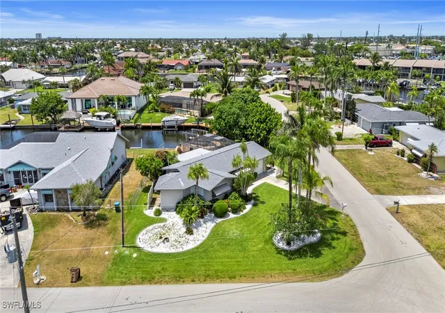 Photo 3 of Single family home for sale at 4902 Seville Ct, Cape Coral, FL 33904 | MLS# 225076952 | Listing updated on 2026-09-01
