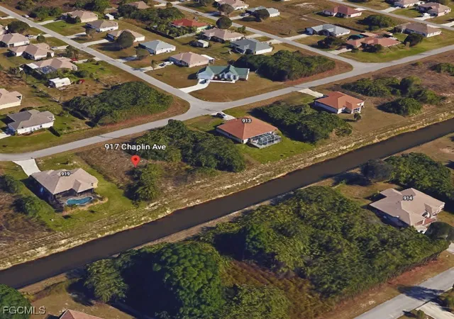 2nd image of 917 Chaplin Ave, Lehigh Acres, FL 33971 | MLS# 2025017201